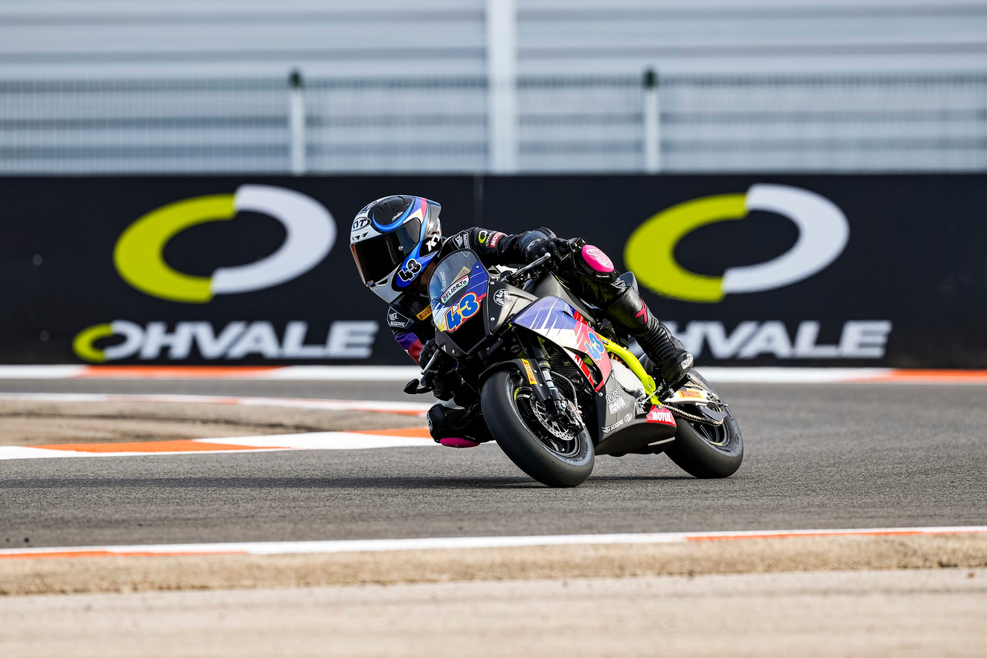 Two Young Filipino Riders join the FIM MotoMini World Series 2025 in Valencia