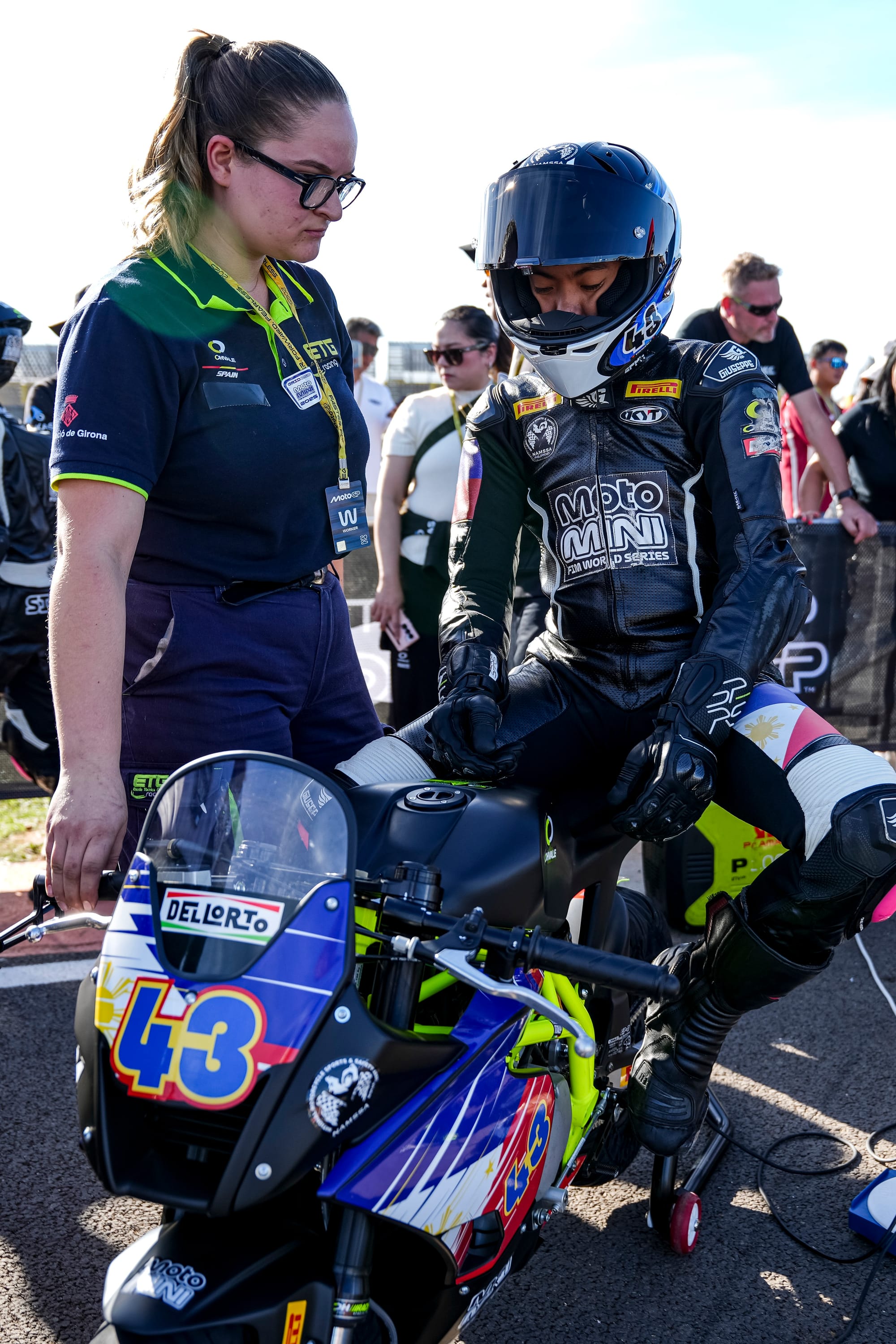 Two Young Filipino Riders join the FIM MotoMini World Series 2025 in Valencia
