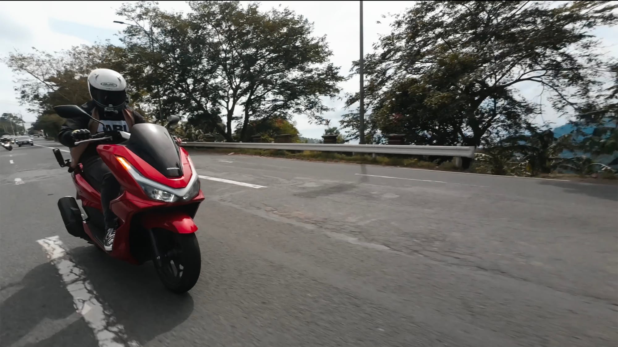 Riding The Honda 2025 PCX160: The Daily Workhorse with Better Comfort and Tech