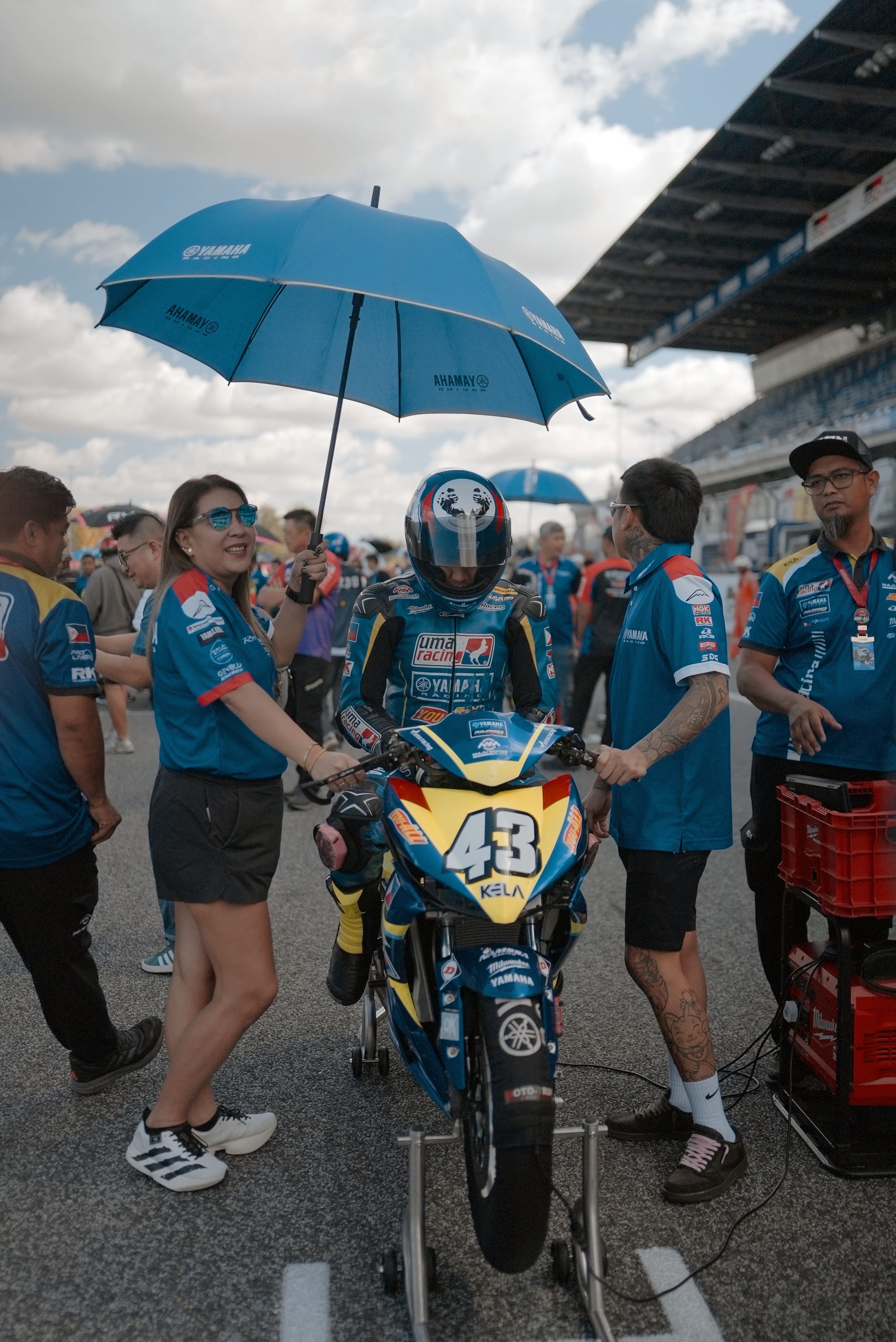 Filipino Riders Deliver Strong Performances in Race 1 at FIM ARRC Buriram Finale