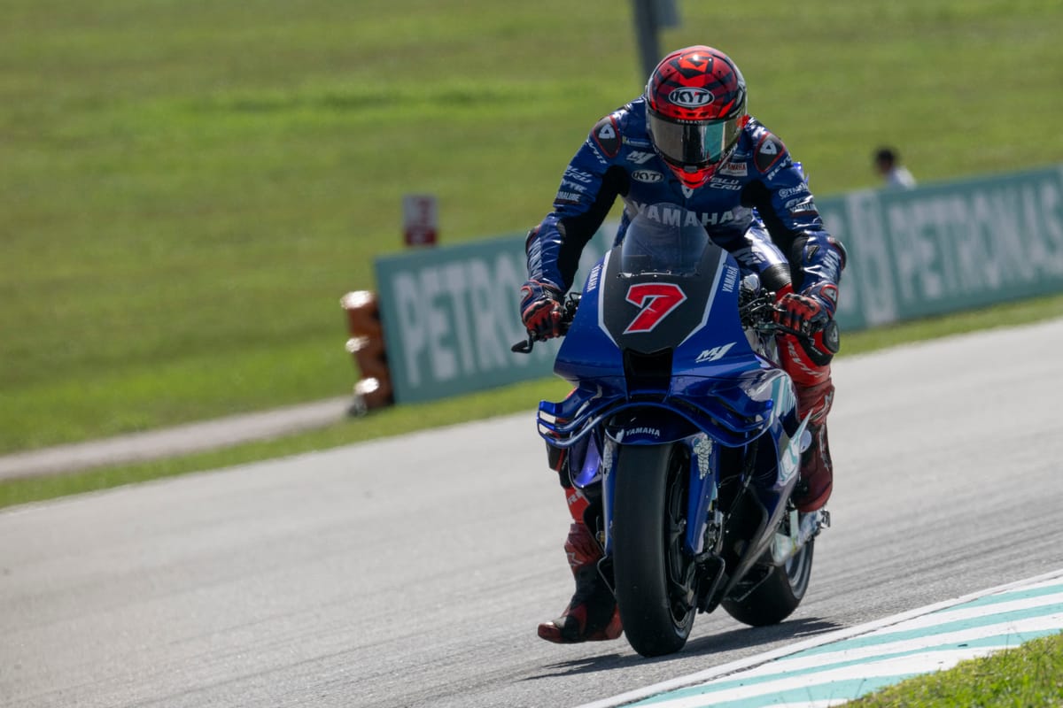 MotoGP: Yamaha's V4 Prototype Delivers Solid Data in Sepang: Fernández Finishes 18th in Wildcard Outing